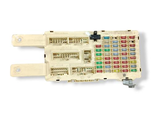 Used Fuse box HYUNDAI SANTA FÉ II (CM) 2.2 CRDi 4x4 (155 hp) 31153936