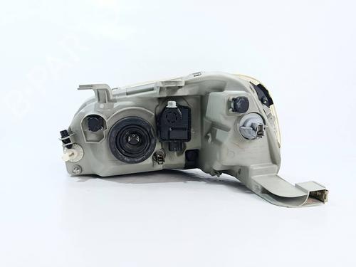 Right headlight HONDA CIVIC VI Hatchback (EJ, EK) 1.5 i (EK3) | BP29877815C29