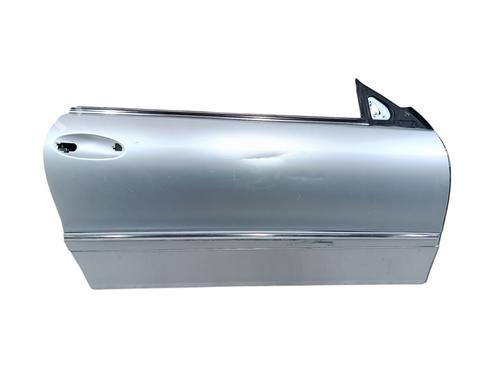 Used Right front door MERCEDES-BENZ CLK (C209) [2002-2010]  31166672