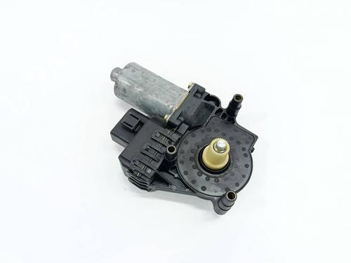 Used Right front window motor AUDI A4 B5 (8D2) [1994-2001]  31862636
