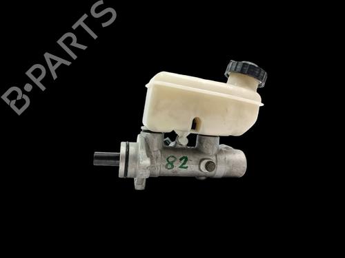 Used Brake master cylinder KIA SORENTO I (JC) 2.5 CRDi 4WD (140 hp) 17178840