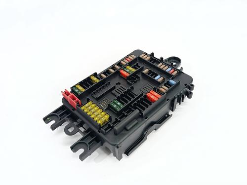 Used Fuse box Fuse box 37151148 37151148