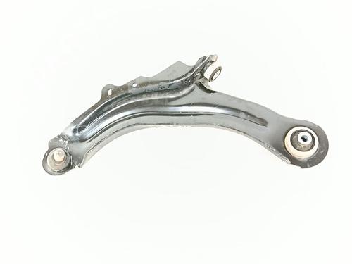 Used Left front suspension arm RENAULT CAPTUR I (J5_, H5_) [2013-2025]  28071025