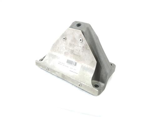 Used Engine mount BMW 5 (F10) 525 d (204 hp) 15871382