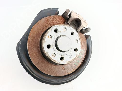 Venstre hjullagerhus spindel VW GOLF V (1K1) [2003-2010]  32032110