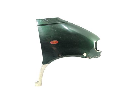 Used Right front fenders NISSAN SERENA (C23) [1991-2001]  28081110