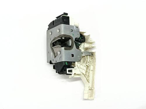 Used Front left lock Front left lock 36869191 36869191