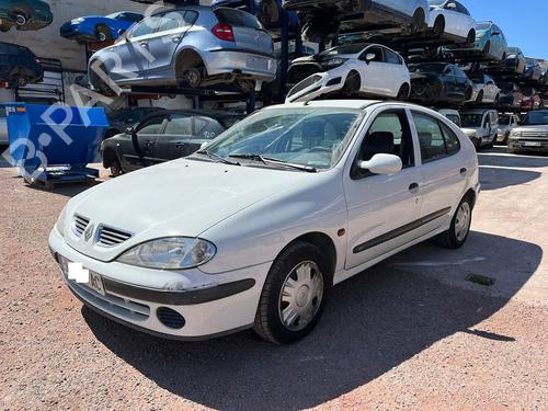 Brugte RENAULT MEGANE I (BA0/1_)  1.4 16V (BA0D, BA1H, BA0W, BA10)  4581549