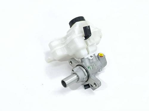 Used Brake master cylinder SKODA OCTAVIA IV (NX3, NN3, PV3) [2020-2026]  31166028