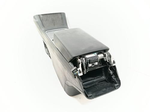 Middle console TESLA MODEL Y (5YJY)  | BP29546404I22 