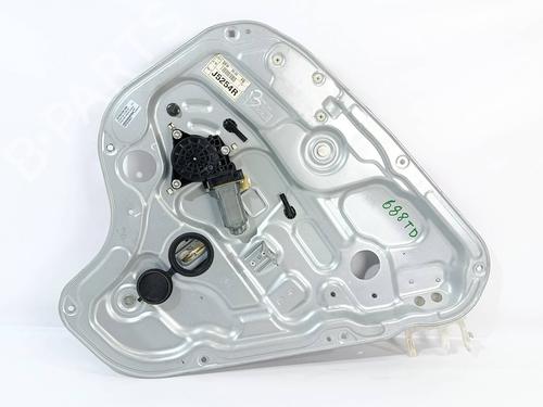 Used Rear right window mechanism HYUNDAI i30 (FD) [2007-2012]  30056904