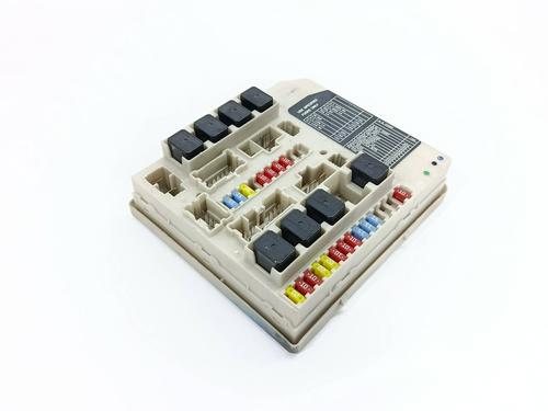 Used Fuse box NISSAN MICRA III (K12) [2002-2011]  32283786