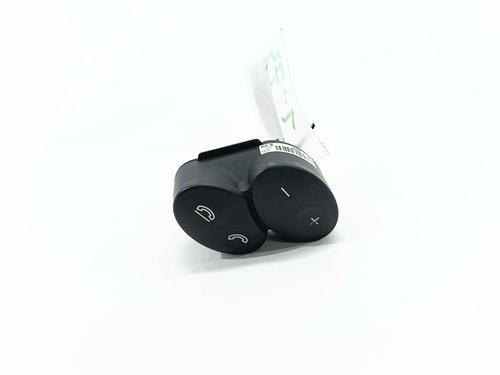 Commandes au volant MERCEDES-BENZ CLK (C209) [2002-2010]  31873029