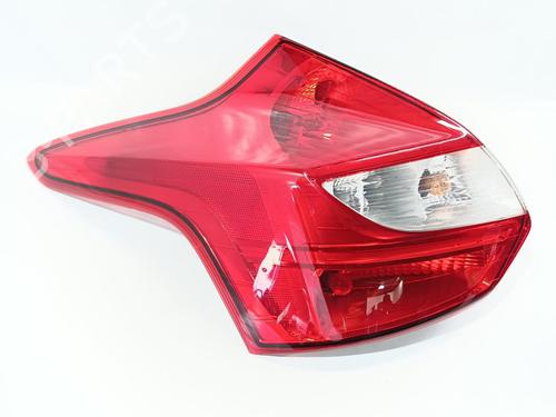 Used Left taillight FORD FOCUS III 1.6 TDCi (95 hp) 30192590