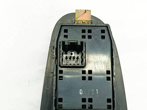 Left front window switch HYUNDAI ELANTRA III Saloon (XD) 2.0 CRDi | BP39929526I27 - Image 6