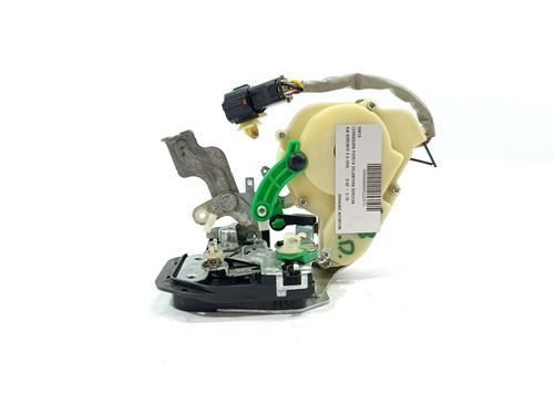 Used Front right lock KIA SORENTO I (JC) 2.5 CRDi (170 hp) 19418300