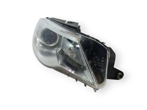 Right headlight VW PASSAT CC B6 (357) 2.0 TDI | BP29549868C29 