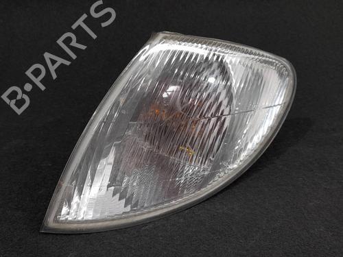 Blinker vorne links RENAULT MEGANE I Classic (LA0/1_) 1.6 e (LA0F, LA0S) (90 hp) 15865446