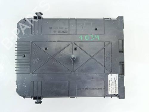 Used Fuse box PEUGEOT 308 II (LB_, LP_, LW_, LH_, L3_) [2013-2021]  28540841
