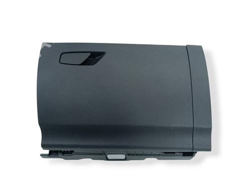 Used Glove box SKODA OCTAVIA IV (NX3, NN3, PV3) [2020-2026]  31166084