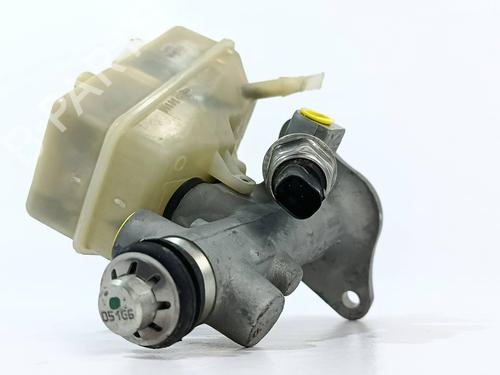 Brake master cylinder MERCEDES-BENZ C-CLASS (W203)  | BP29877852M77