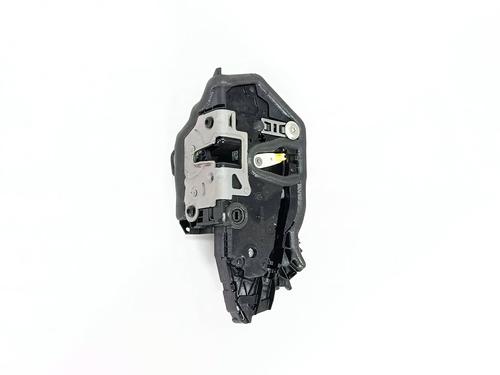 Serratura posteriore sinistra Serratura posteriore sinistra BMW 1 (F40) 118 d (150 hp) 34605186 34605186