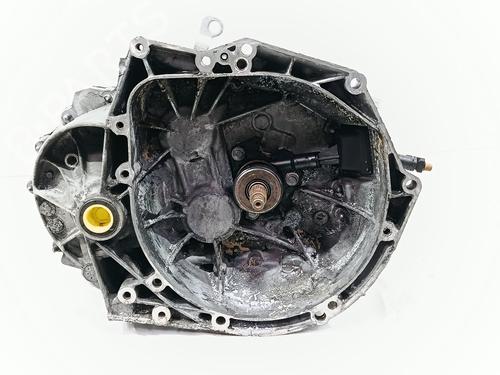 Gearbox PEUGEOT 5008 (0U_, 0E_) 1.6 HDi | BP30195826M3