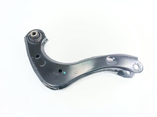 hjre-bagtil-brearm-toyota-c-hr-_x1_-2016-32847084 main image