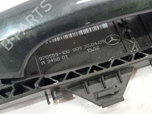 Front right exterior door handle MERCEDES-BENZ C-CLASS (W204) C 200 CDI (204.007, 204.006) | BP26543133C129 