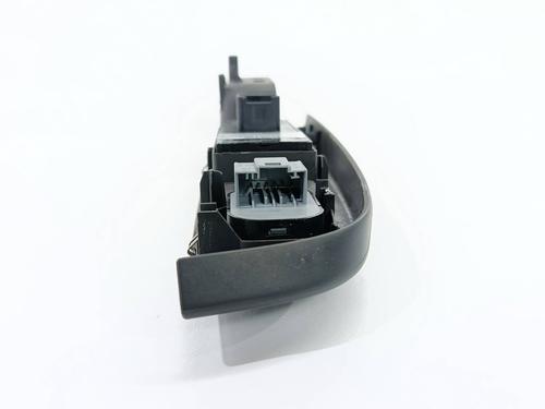 Left front window switch VW GOLF V (1K1) | BP32018011I27