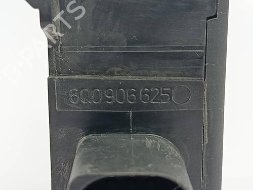Electronic module SKODA OCTAVIA II (1Z3) | BP37283204M83 - Image 7