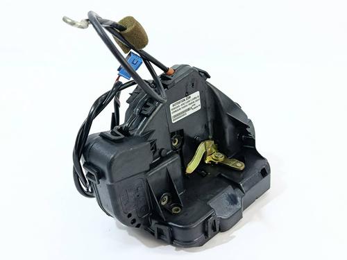 Rear left lock MERCEDES-BENZ C-CLASS (W203)  | BP29877568C100