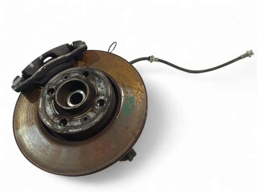 Used Left front steering knuckle NISSAN MICRA III (K12) [2002-2011]  16172458