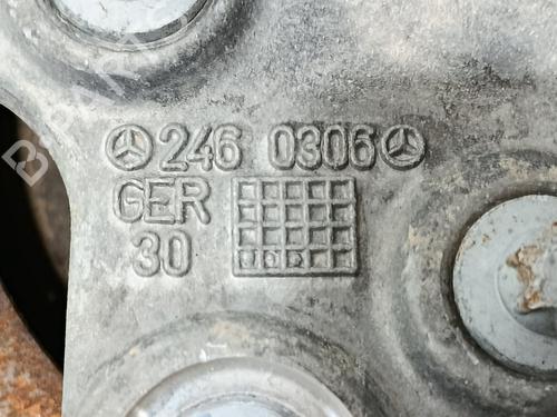 Left rear steering knuckle MERCEDES-BENZ GLA-CLASS (X156) GLA 200 CDI / d (156.908) | BP28135375M27 