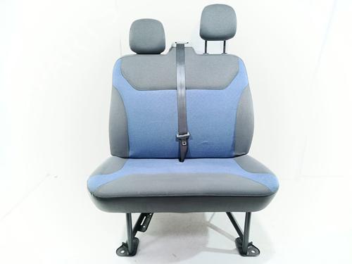Used Right front seat RENAULT TRAFIC II Bus (JL) 2.0 dCi 90 (JL00, JL01, JL0H, JL0M, JL0P, JL0S) (90 hp) 31131724