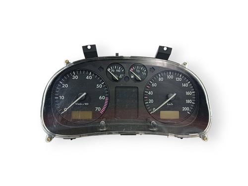Used Instrument cluster VW POLO III (6N1) 50 1.0 (50 hp) 30555502