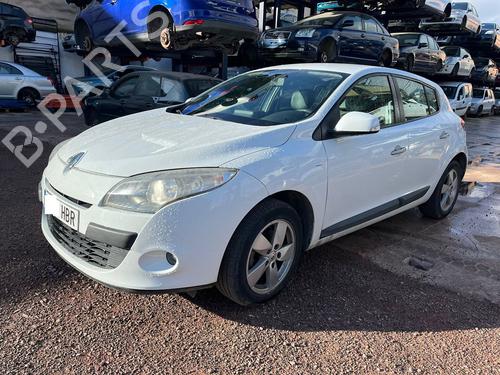 Brugte RENAULT MEGANE III Hatchback (BZ0/1_, B3_)    4581530