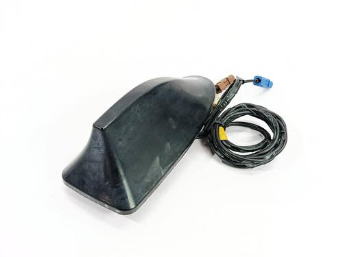 Antenne/Base RENAULT MEGANE IV Hatchback (B9A/M/N_) | BP39229424C140 - Image 4