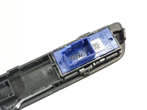 Switch PEUGEOT 2008 I (CU_) 1.2 THP 110 / PureTech 110 | BP25856836I30 