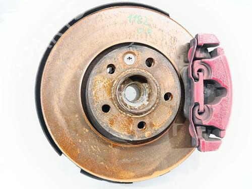 Used Right front steering knuckle VOLVO S60 II (134) D4 (163 hp) 30660814