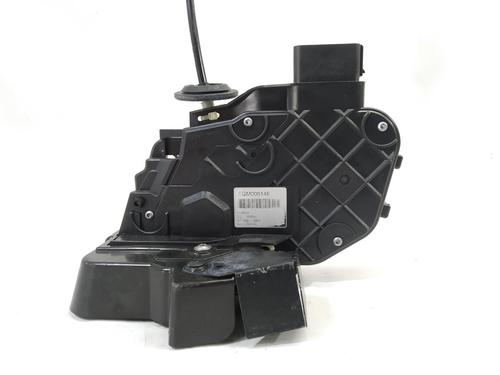 Rear right lock LAND ROVER RANGE ROVER SPORT I (L320) 2.7 D 4x4 | BP15867647C99 