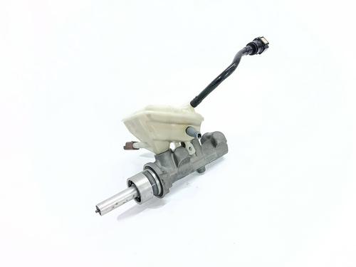 brake-master-cylinder-peugeot-307-3ac-2000-2001-2002-2003-2004-2005-2006-2007-2008-2009-2010-2011-2012-34631499 main image