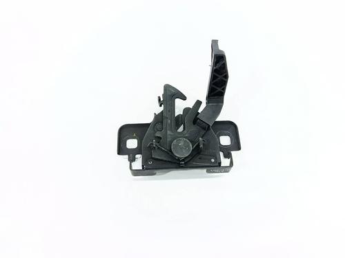 hjelmlas-dacia-logan-ii-2012-31874033 main image