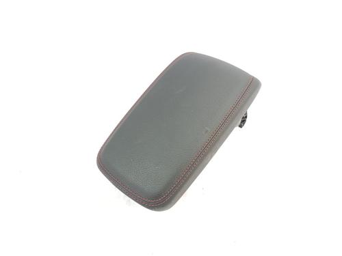 Used Armrest / Center console MERCEDES-BENZ GLA-CLASS (X156) GLA 200 CDI / d (156.908) (136 hp) 27301137