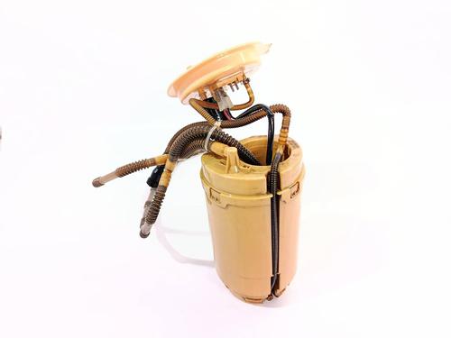 Bränslepump VW TOUAREG (7LA, 7L6, 7L7) 5.0 V10 TDI (313 hp) 30555457