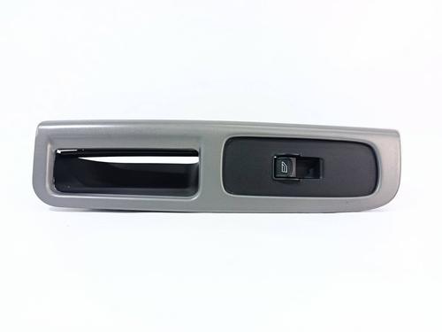 Used Right front window switch VOLVO C30 (533) 1.6 D (109 hp) 30403260