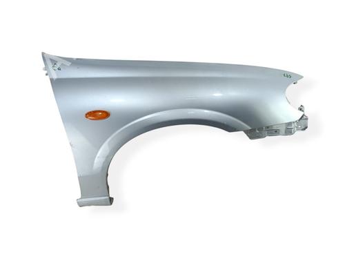 Used Right front fenders Right front fenders NISSAN ALMERA II Hatchback (N16) [2000-2026] 33313989 33313989