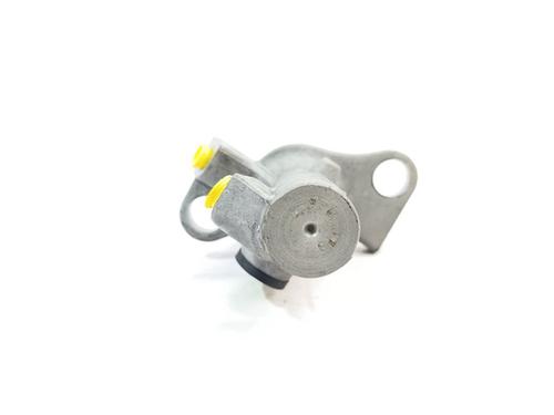 Brake master cylinder SKODA SUPERB I (3U4) 1.9 TDI | BP21260774M77 