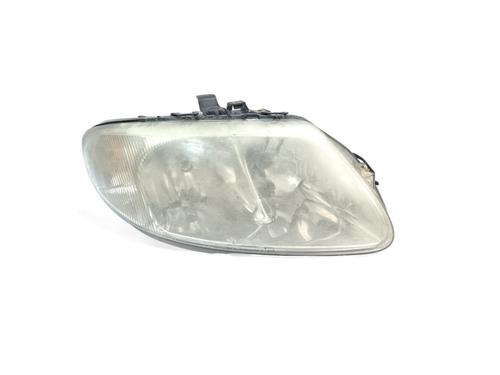 Used Right headlight CHRYSLER VOYAGER IV (RG, RS) [1999-2008]  17909349