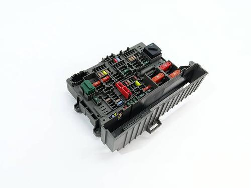 Fuse box BMW 3 (E90) 318 d | BP30795788E1